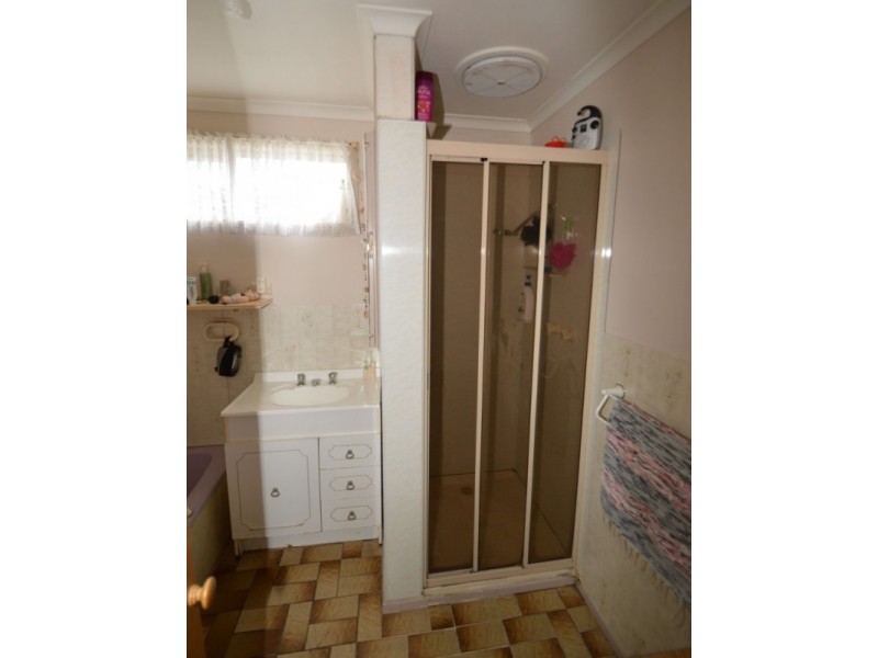 50 Hallett Crescent, Wangaratta VIC 3677