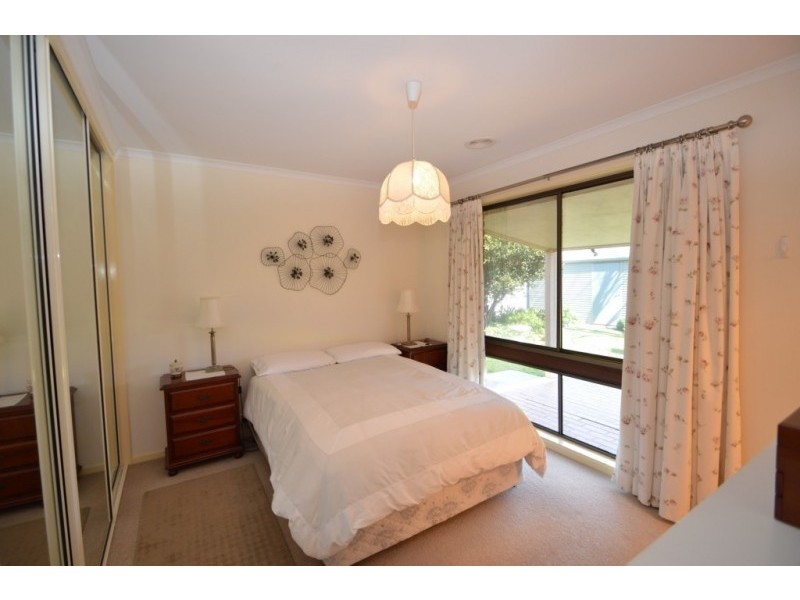 2 Iris Court, Wangaratta VIC 3677