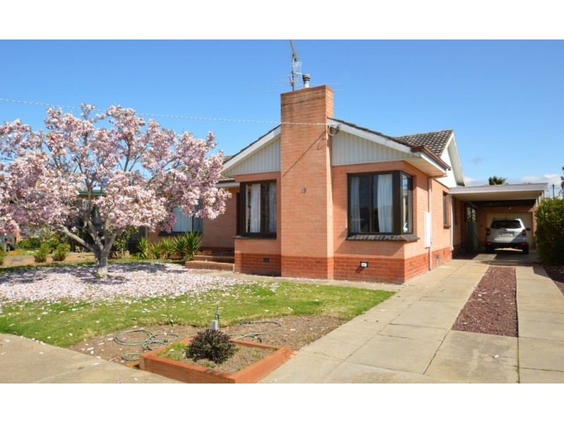 15 Nolan Street, Wangaratta VIC 3677
