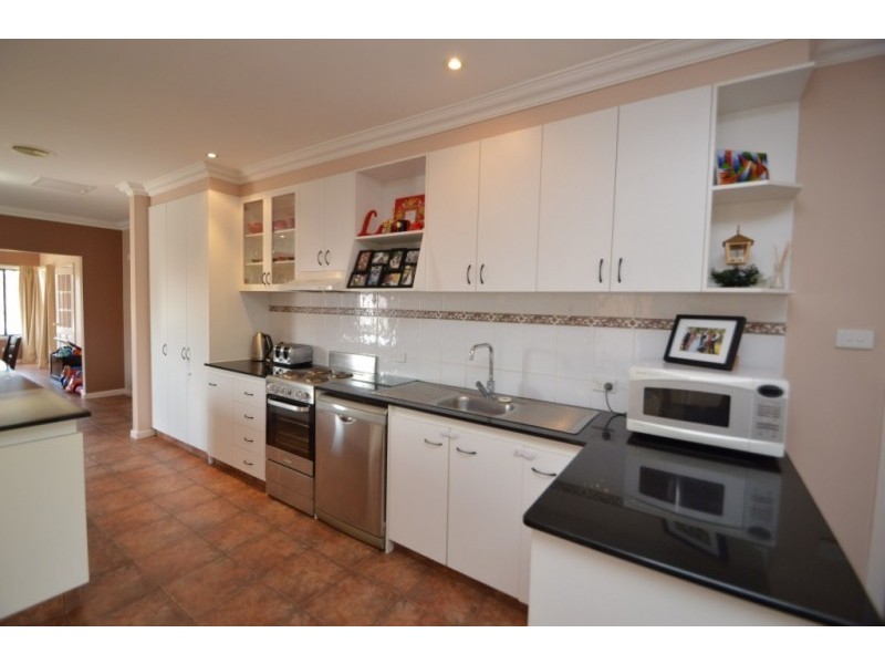 15 Nolan Street, Wangaratta VIC 3677