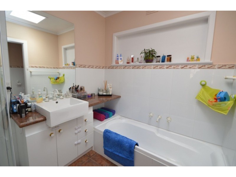 15 Nolan Street, Wangaratta VIC 3677