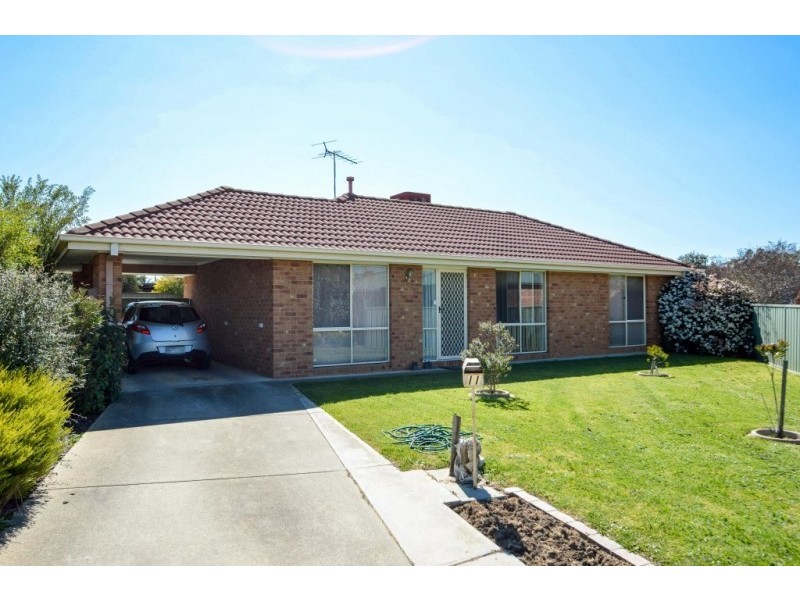 11 Montgomery Court, Wangaratta VIC 3677