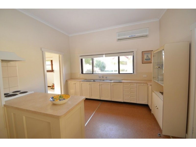 42 Cusack Street, Wangaratta VIC 3677