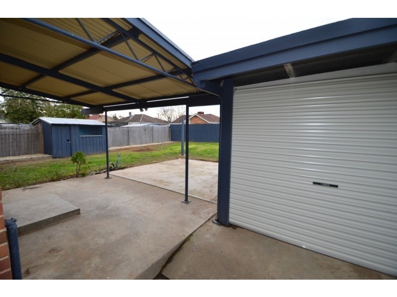 12 Shadforth Street, Wangaratta VIC 3677