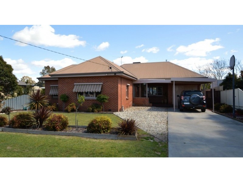 14 Younger Street, Wangaratta VIC 3677