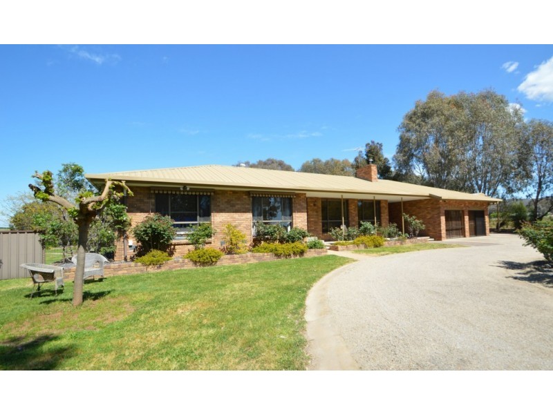 49 Pindari Drive, Wangaratta South VIC 3678