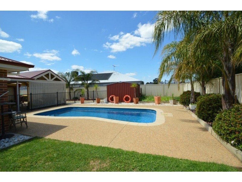 12 Red Gum Way, Wangaratta VIC 3677