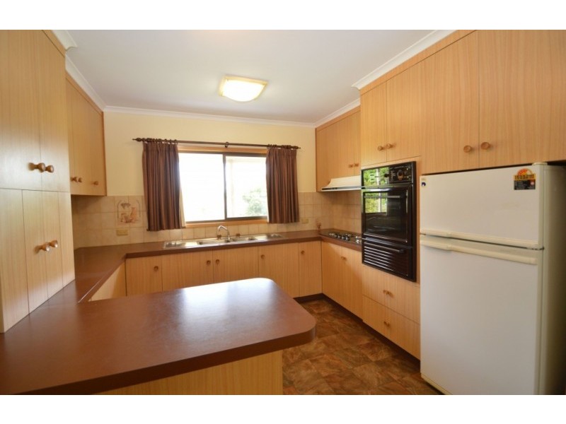 50 Boggy Creek Road, Moyhu VIC 3732