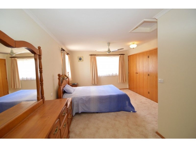 50 Boggy Creek Road, Moyhu VIC 3732