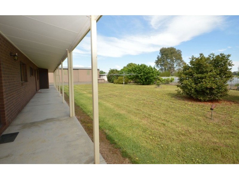 50 Boggy Creek Road, Moyhu VIC 3732