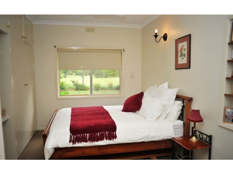 1117 Railway Road, Springhurst VIC 3682