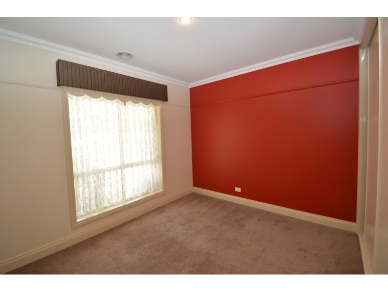 29 Monash Drive, Wangaratta VIC 3677