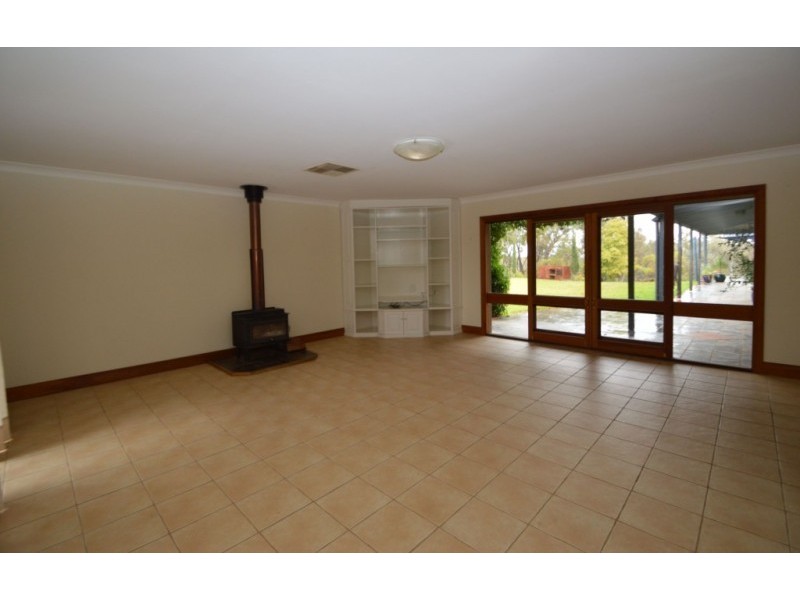 1375 Beechworth Wangaratta Road, Everton Upper VIC 3678