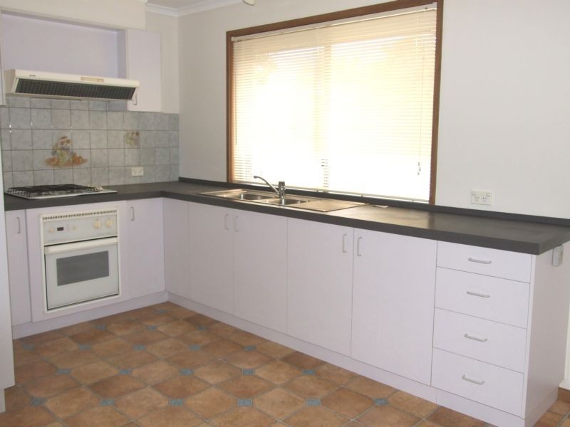 2 Violet Court, Wangaratta VIC 3677