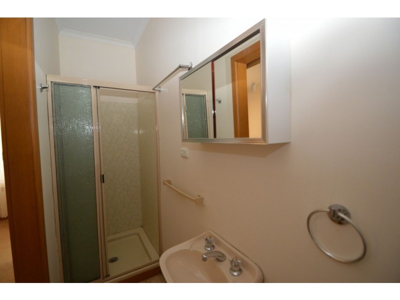 4 Larkings Street, Wangaratta VIC 3677