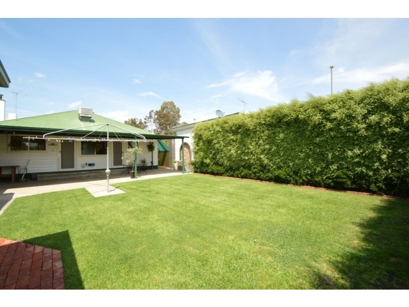 12 Tilson Grove, Wangaratta VIC 3677