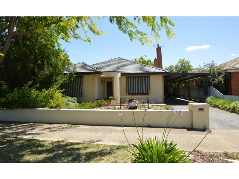 4 Wareena Street, Wangaratta VIC 3677