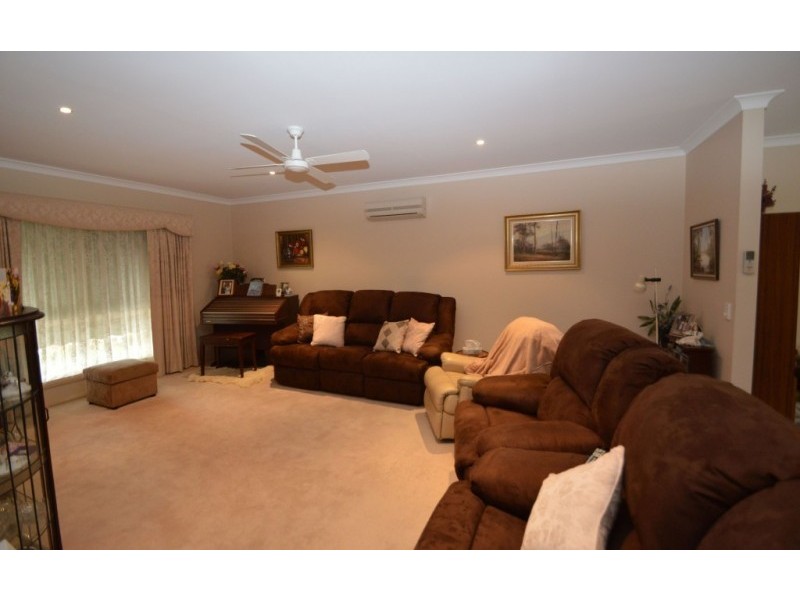 37 Collyn Dale Drive, Wangaratta VIC 3677