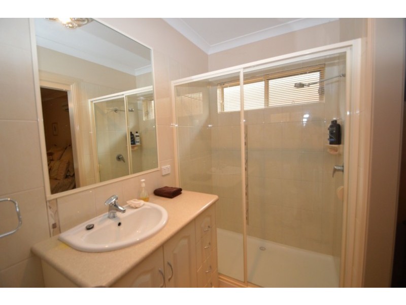 37 Collyn Dale Drive, Wangaratta VIC 3677