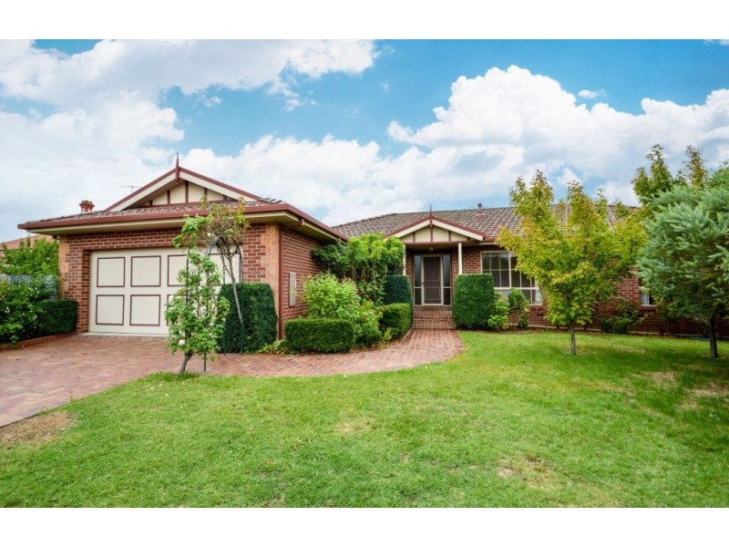 17 St Columbs Drive, Wangaratta VIC 3677