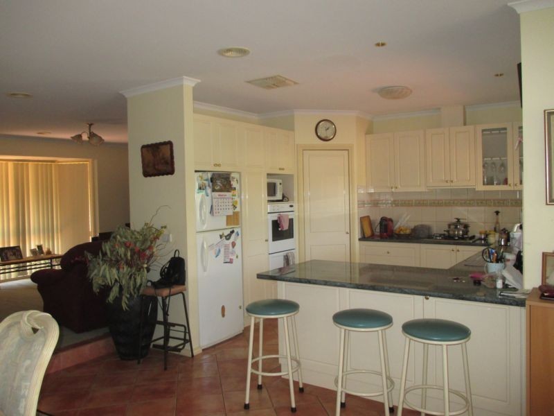 12 Collyn Dale Drive, Wangaratta VIC 3677