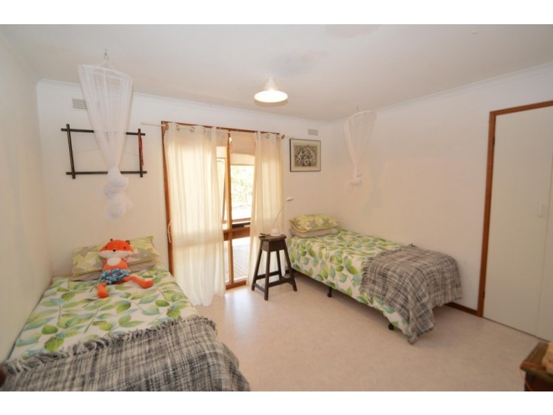 84 Frost Road, Peechelba VIC 3678