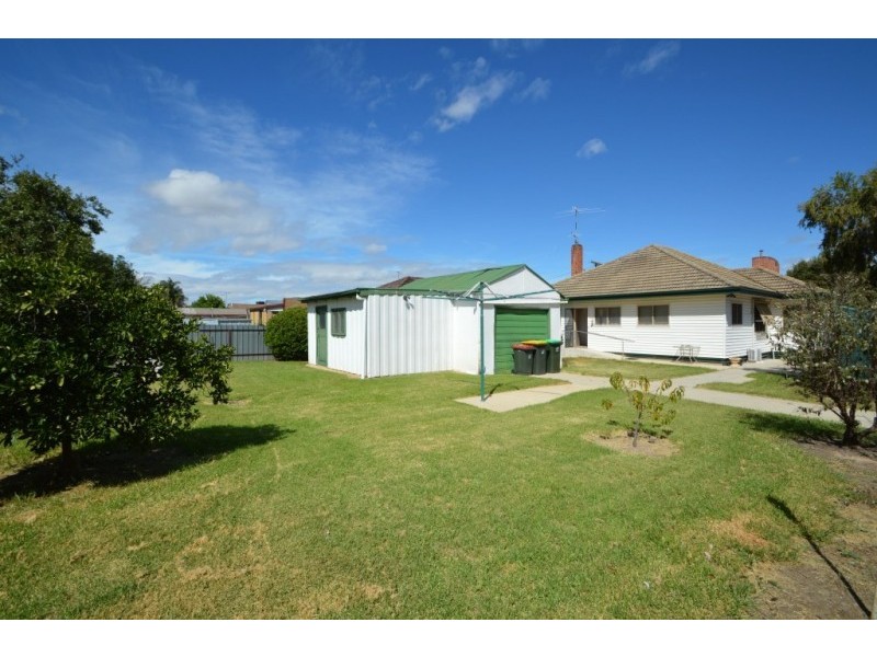14 Victory Parade, Wangaratta VIC 3677