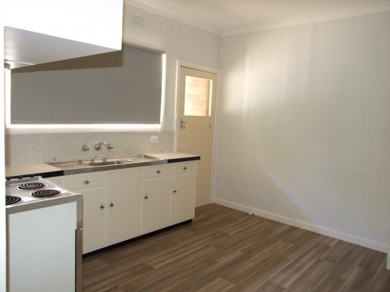 4/8 Gayer Avenue, Wangaratta VIC 3677