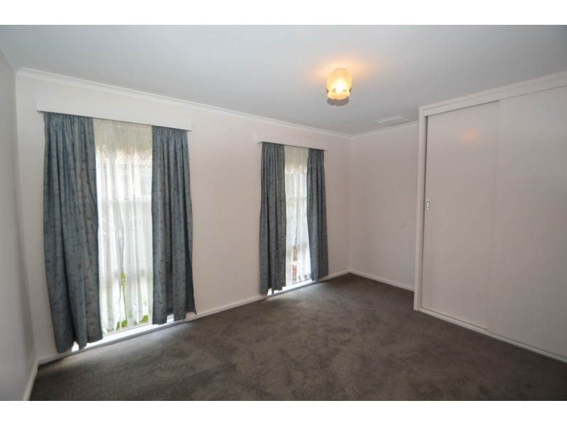 15 Inchbold Street, Wangaratta VIC 3677