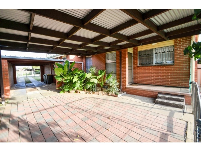 15 Inchbold Street, Wangaratta VIC 3677