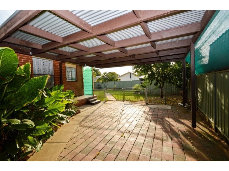 15 Inchbold Street, Wangaratta VIC 3677