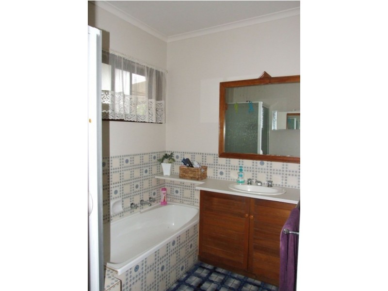 14 Dundas Street, Wangaratta VIC 3677