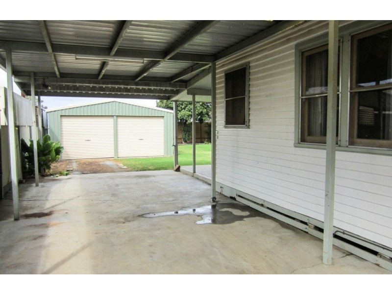 15 Younger Street, Wangaratta VIC 3677