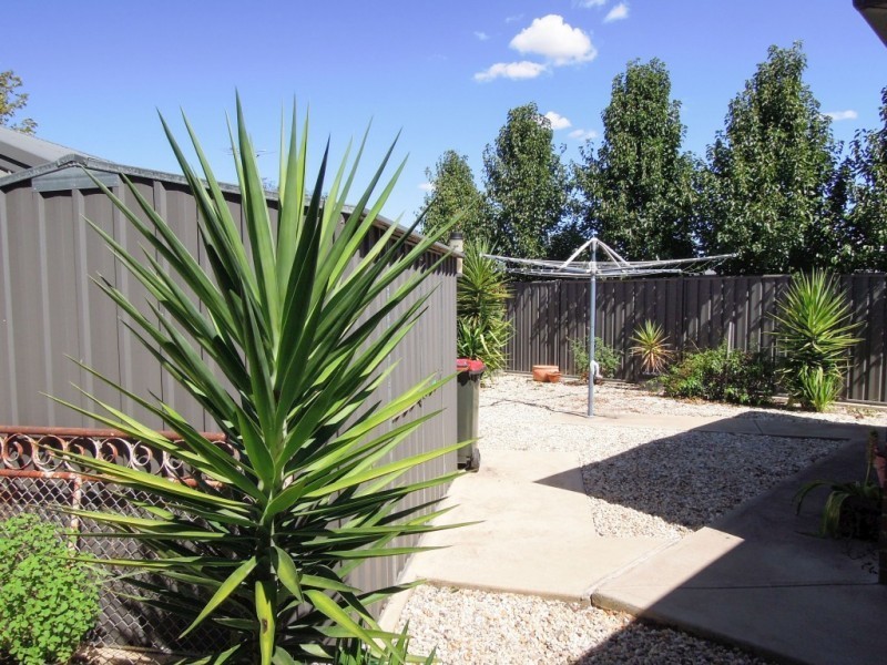 18 Monash Drive, Wangaratta VIC 3677