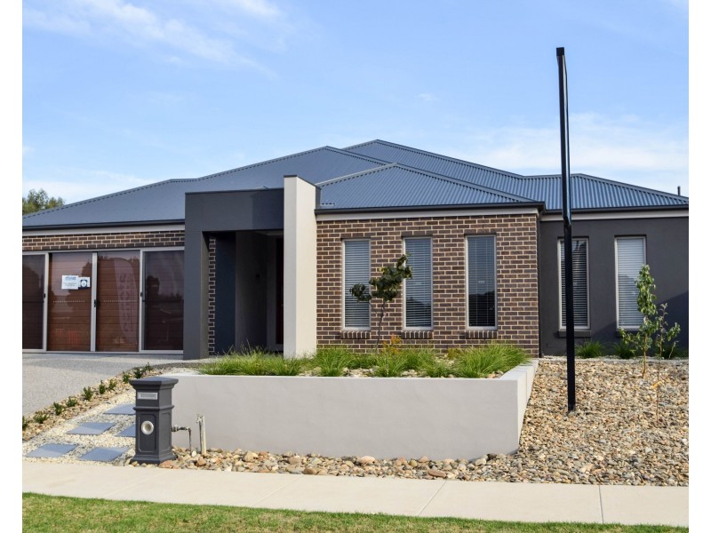 13 Maori Way, Wangaratta VIC 3677