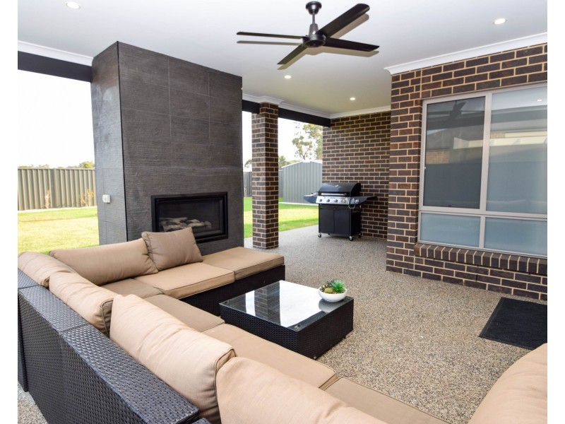 13 Maori Way, Wangaratta VIC 3677