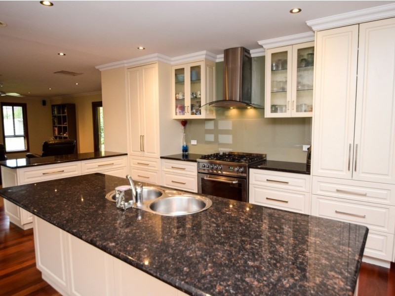 10 Scott Street, Wangaratta VIC 3677