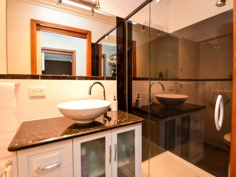 10 Scott Street, Wangaratta VIC 3677