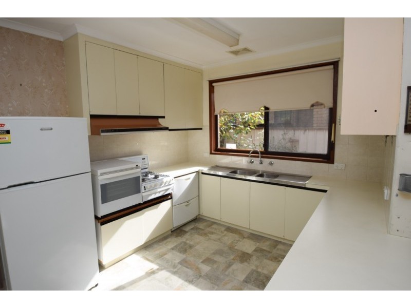 18 Willow Drive, Wangaratta VIC 3677