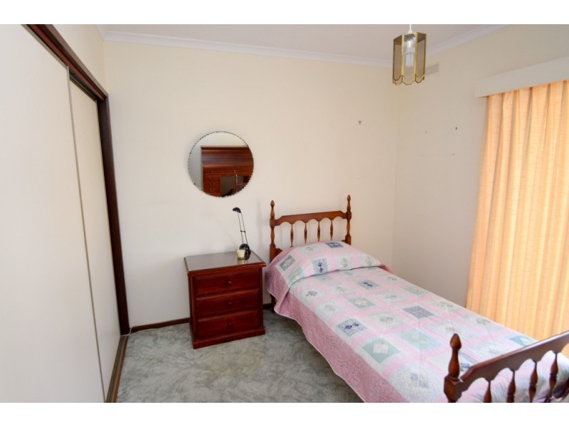 18 Willow Drive, Wangaratta VIC 3677