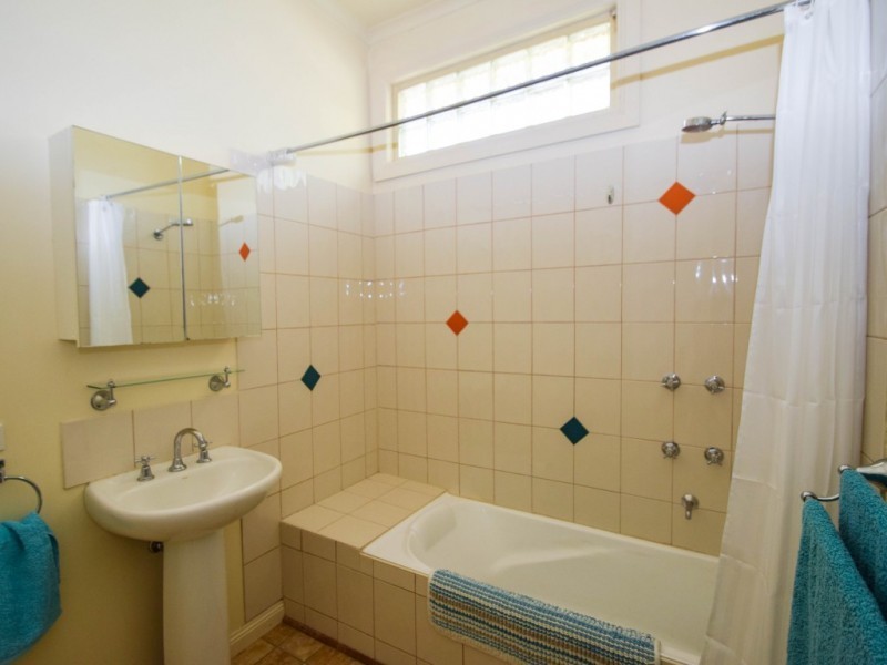 4 Phillips Street, Wangaratta VIC 3677