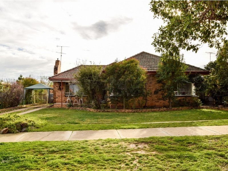 24 Steane Street, Wangaratta VIC 3677