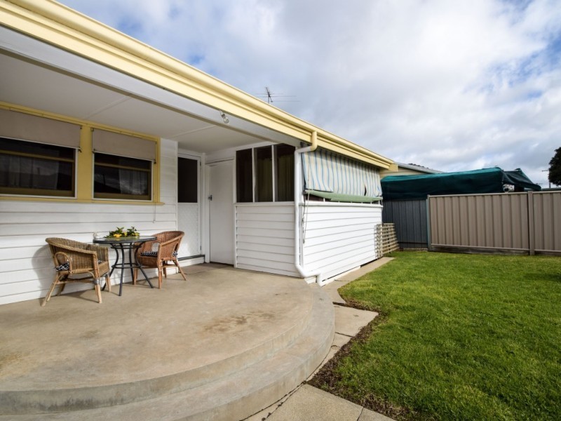 2 Burke & Wills Place, Wangaratta VIC 3677