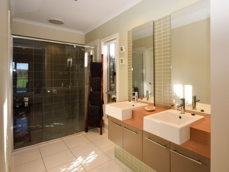 3 Kingfisher Drive, Wangaratta VIC 3677