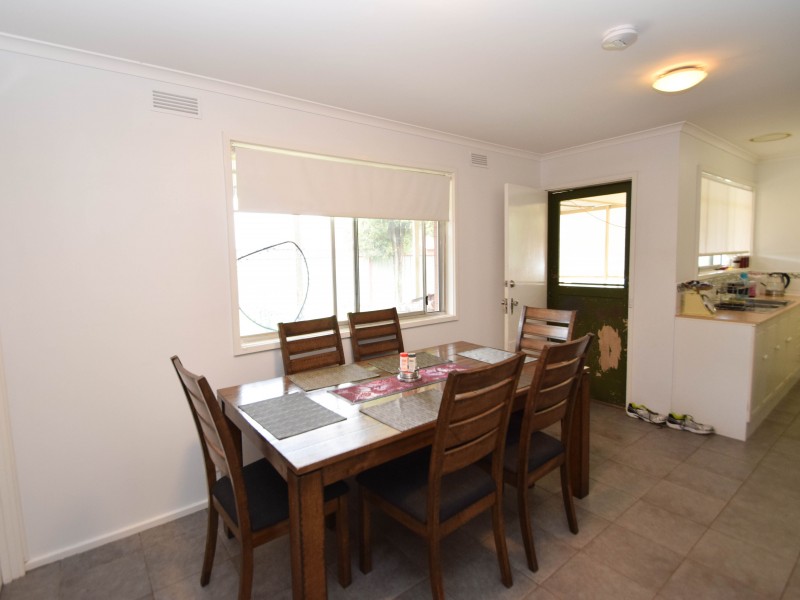 8 Searle Court, Wangaratta VIC 3677