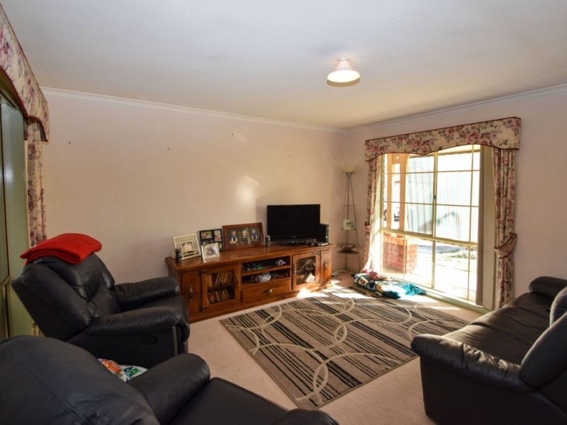 4 Jennifer Place, Wangaratta VIC 3677