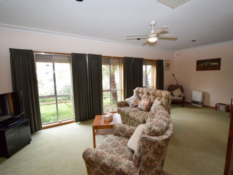 11 Clark Street, Wangaratta VIC 3677