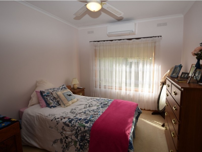 11 Clark Street, Wangaratta VIC 3677