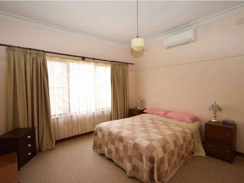 13 Dixon Street, Wangaratta VIC 3677