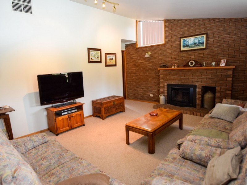 9 Waldara Drive, Wangaratta VIC 3677